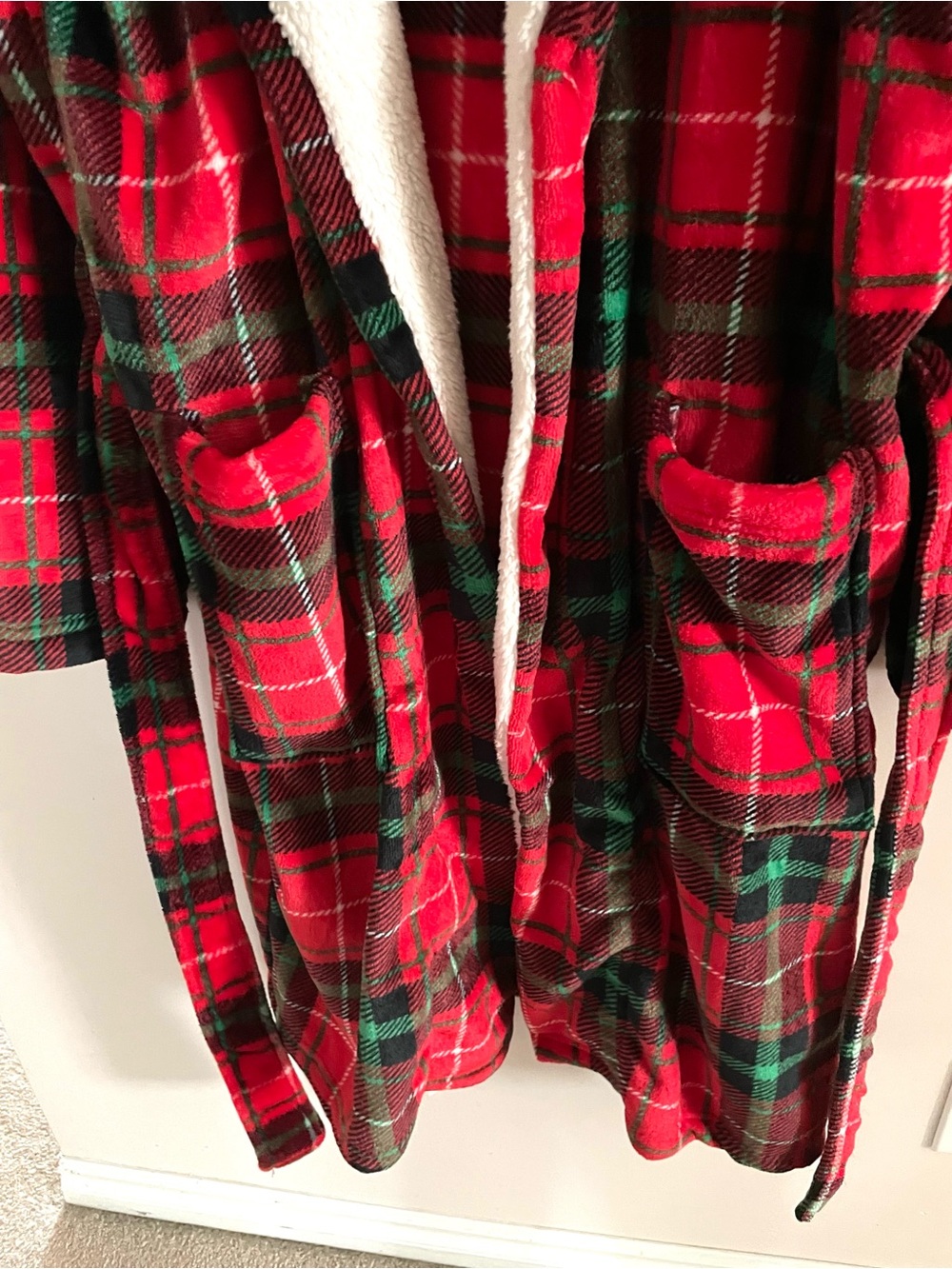 Fammy Jammies Robe ♥️ - Picture 3 of 5